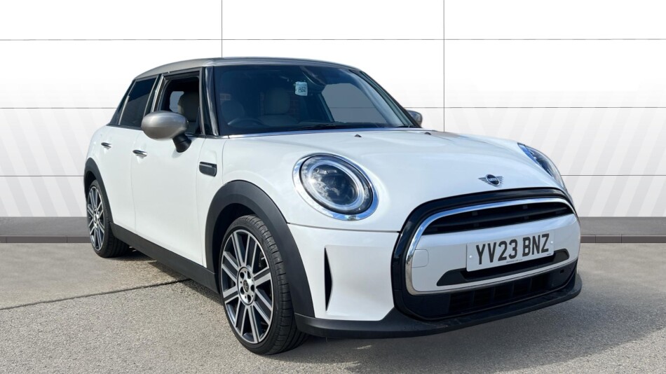 MINI Cooper 1.5 C Exclusive 5dr Auto Petrol Hatchback